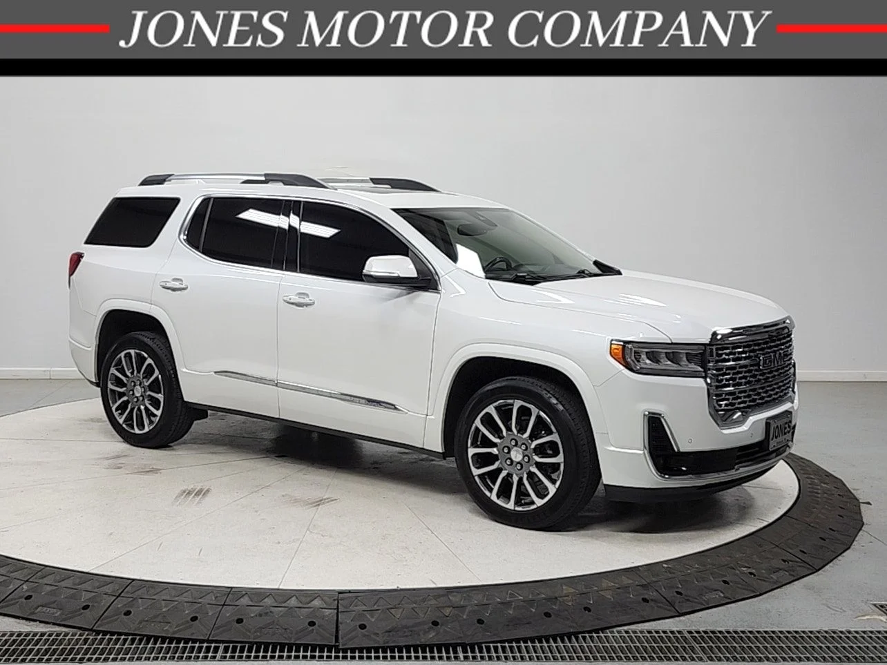 2022 GMC Acadia Denali FWD's photo