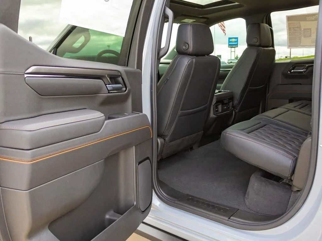 2025 GMC Sierra 1500 AT4 - Photo 25