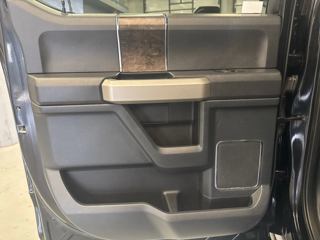2022 Ford F-250 Super Duty Lariat - Photo 24