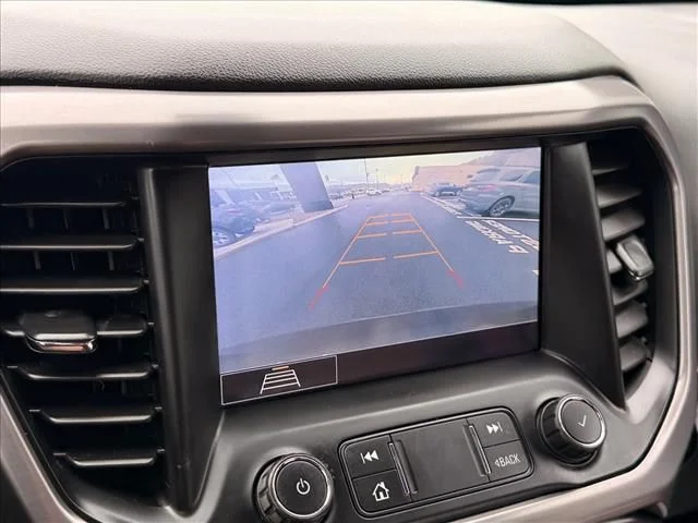 Used 2020 Black GMC AT4 image 23