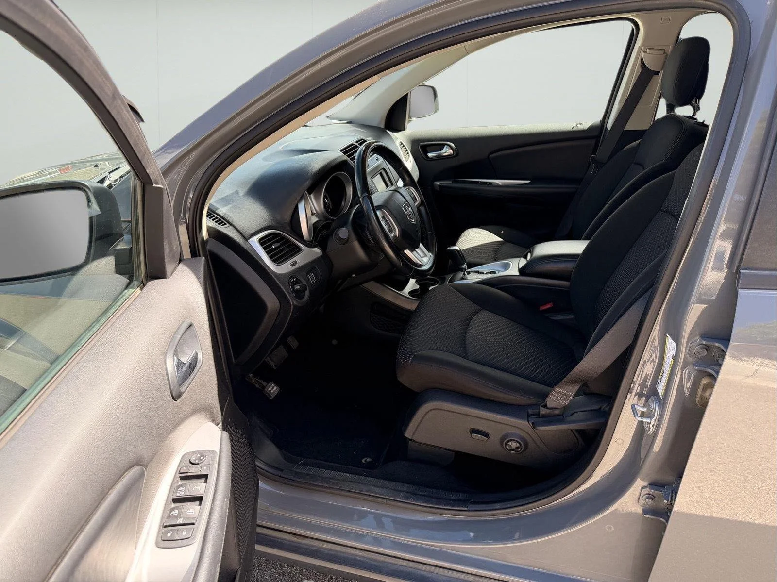 Used 2020 Destroyer Gray Clearcoat Dodge SE Value image 8
