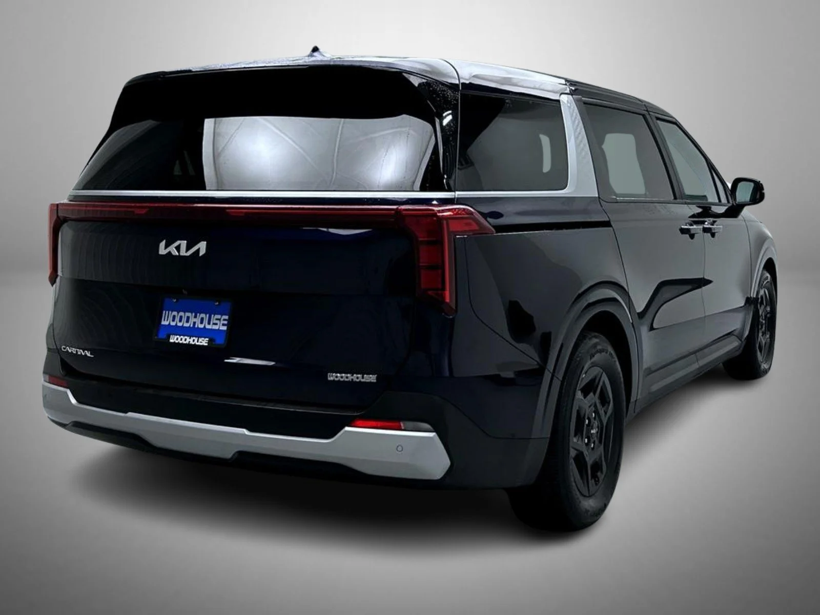 Used 2025 Blue Kia LXS image 5