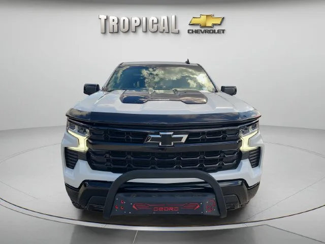 Used 2023 SUMMIT WHITE Chevrolet LT Trail Boss image 8