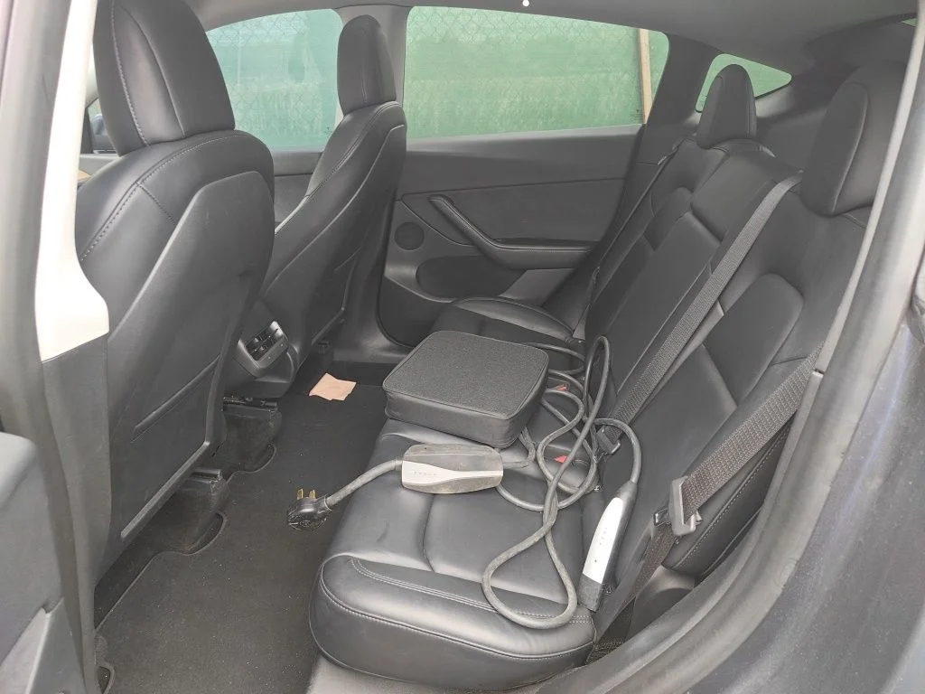 Used 2022  Tesla Long Range image 16