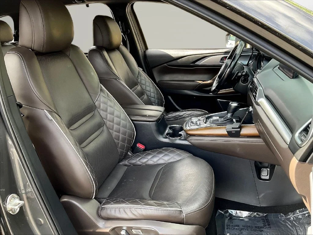 Used 2021 Machine Gray Mazda Signature image 34