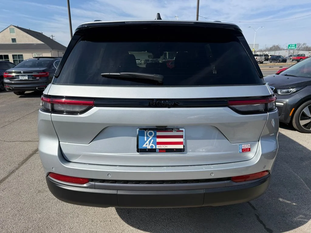 New 2026 Silver Jeep Laredo image 12