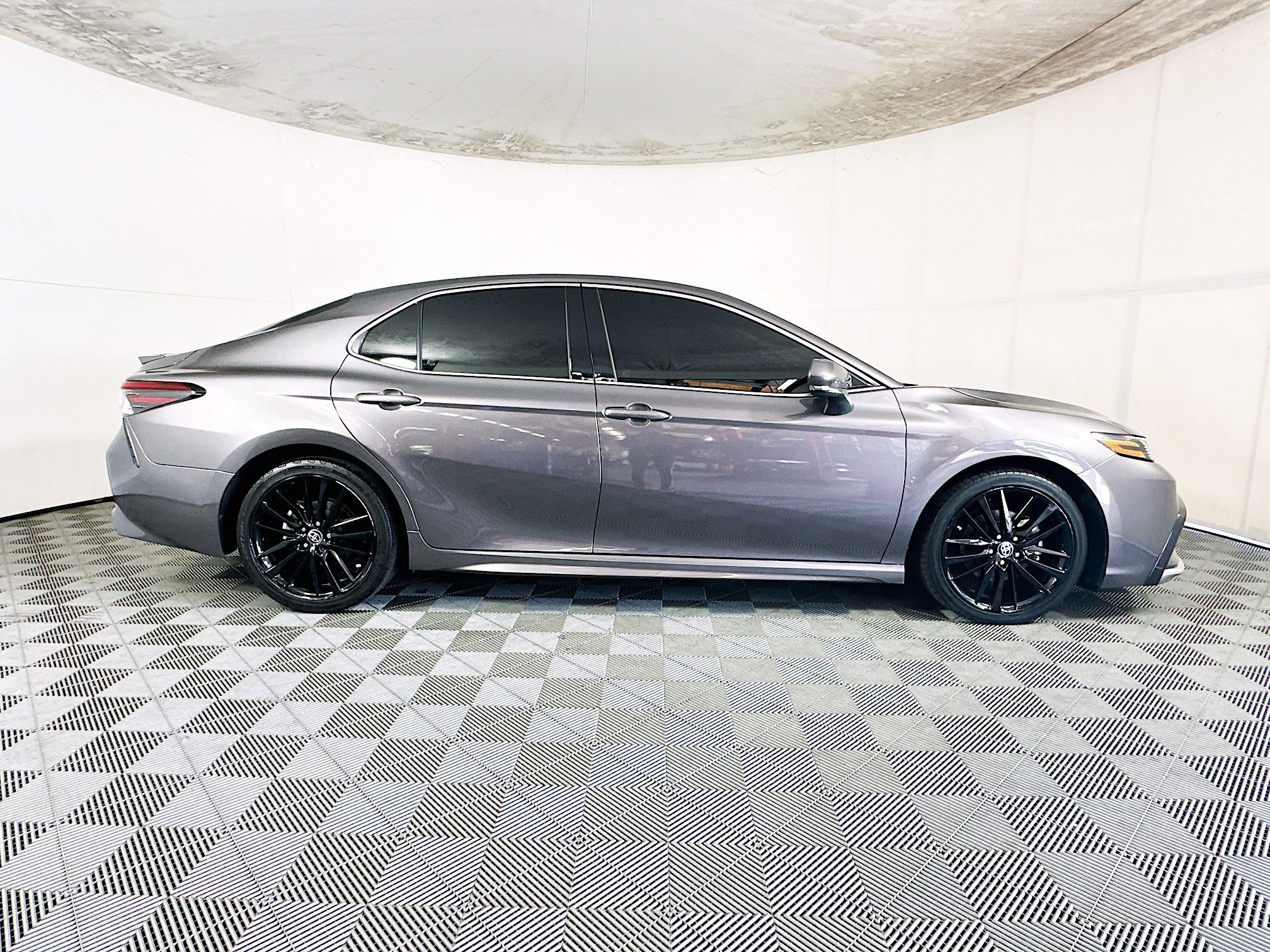Used 2023 Predawn Gray Mica Toyota XSE image 2