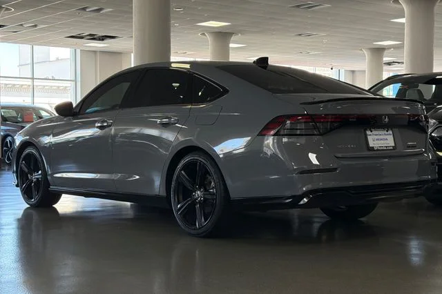 Certified Used 2024 Meteorite Gray Metallic Honda Sport-L image 9