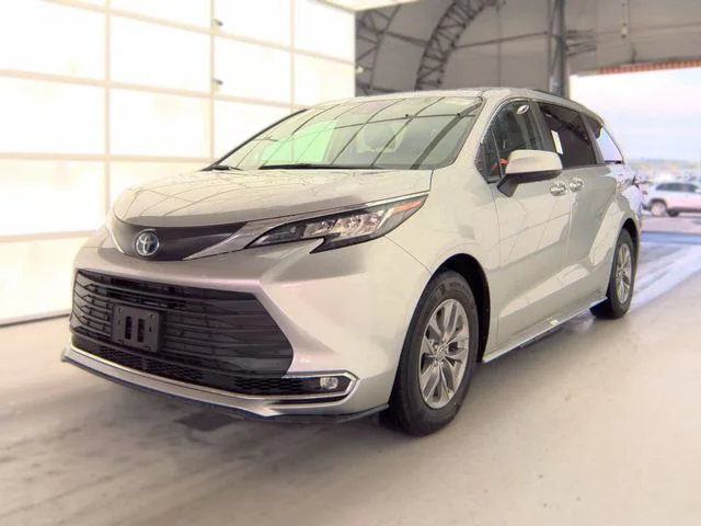 Used 2023 Silver Toyota XLE image 2