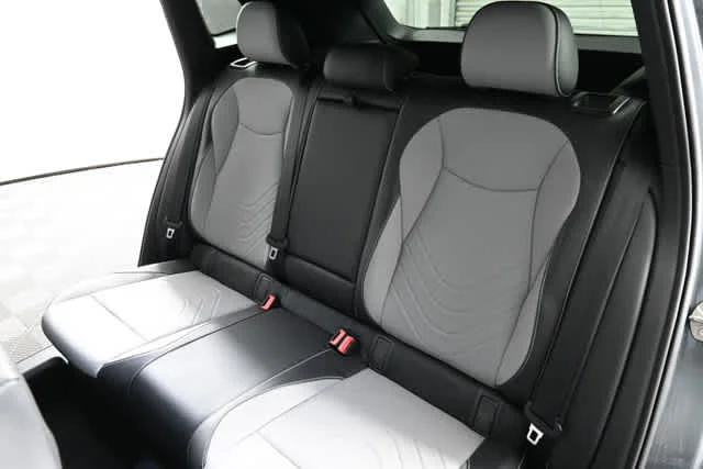 New 2026 Platinum Gray Metallic Volkswagen SE R-Line Black image 17