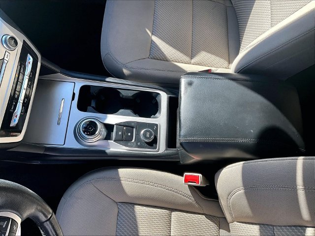 Used 2022 Black Metallic Ford XLT image 15