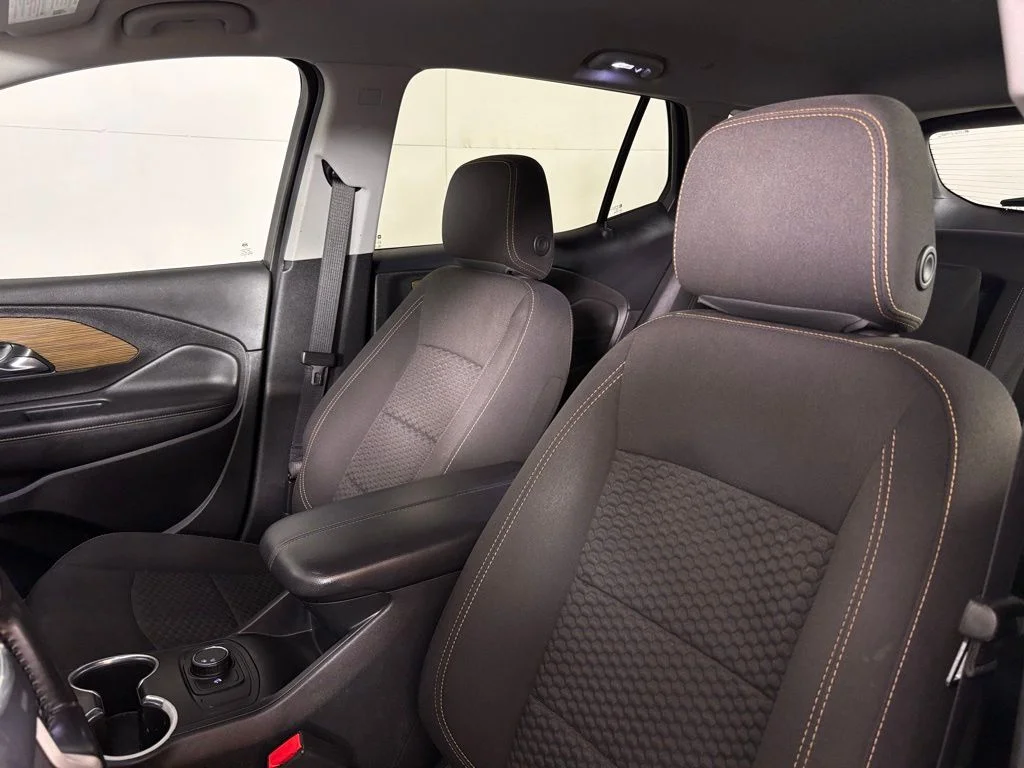 Used 2019 Black GMC SLE image 17