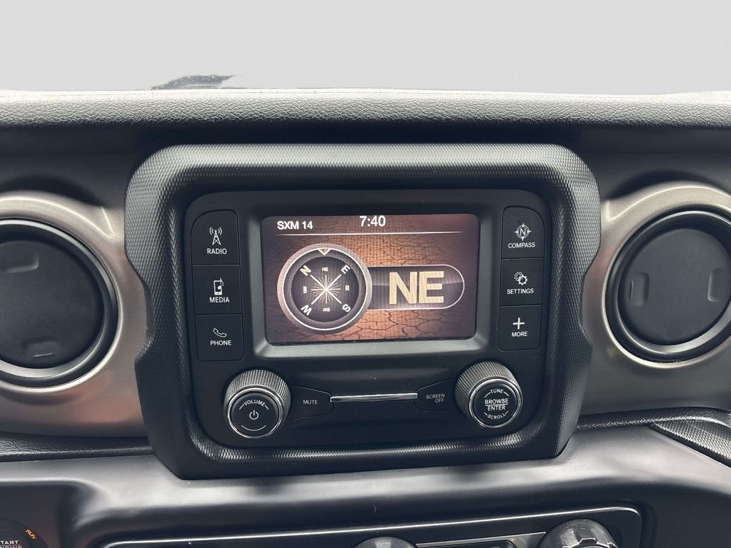 Used 2020 Gray Jeep Sport S image 20
