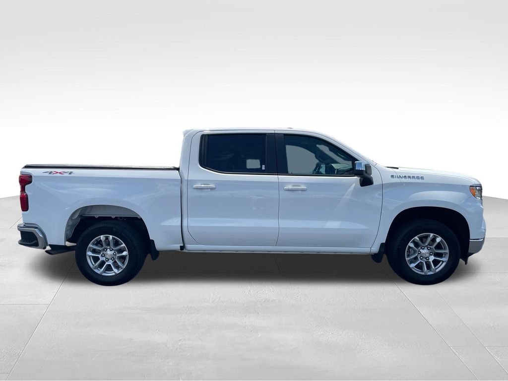 Used 2024 White Chevrolet LT image 6