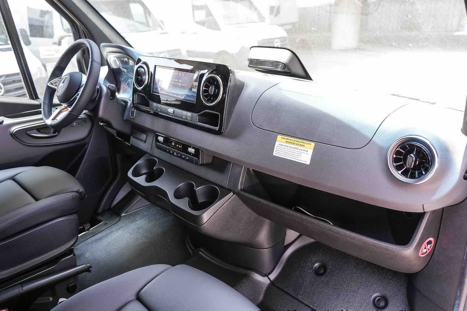 New 2026 Graphite Gray Mercedes-Benz Crew 144WB High Roof RWD 2.0L I4 Diesel Turbo HO image 15