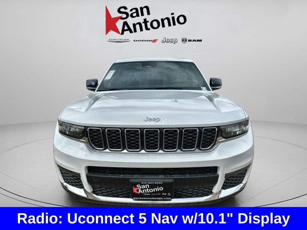 New 2025 Bright White Clear-Coat Exterior Paint Jeep Limited image 4