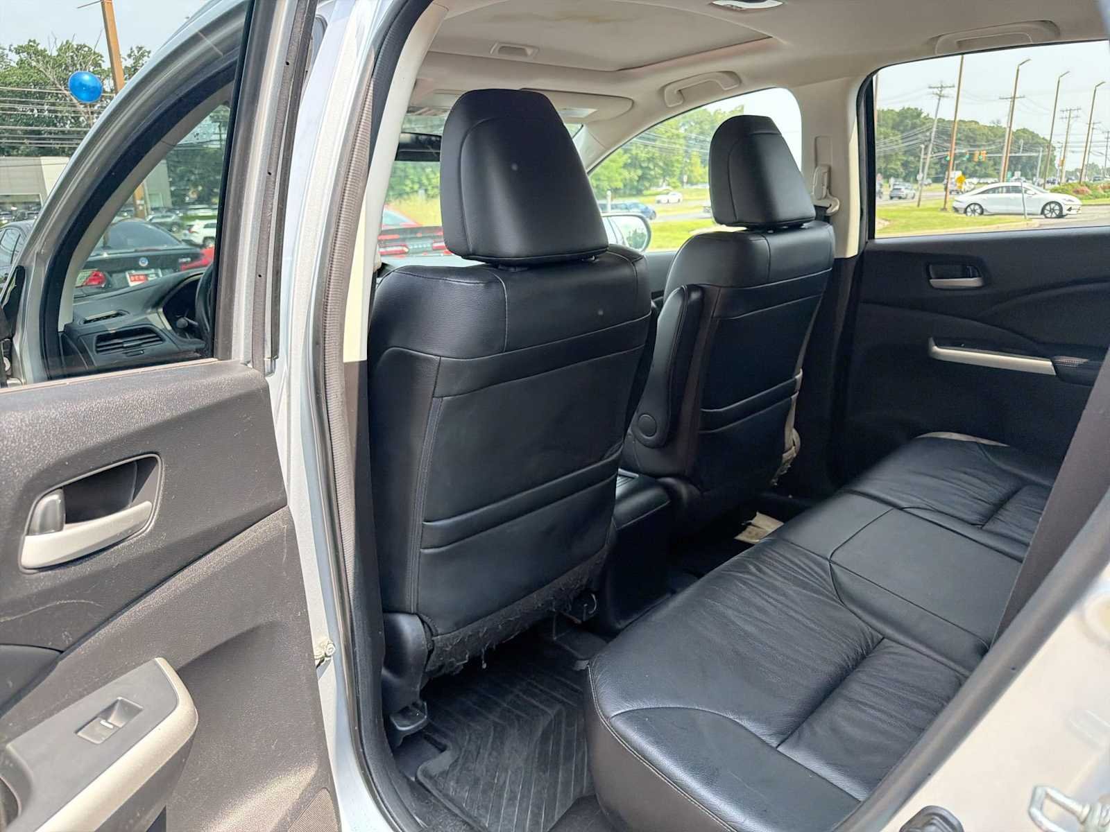 Used 2014 Alabaster Silver Metallic Honda EX-L image 12