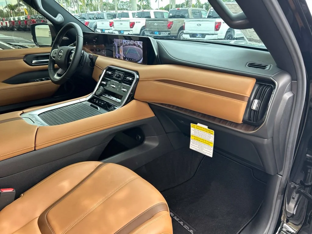 Used 2025 Black Nissan SL image 43