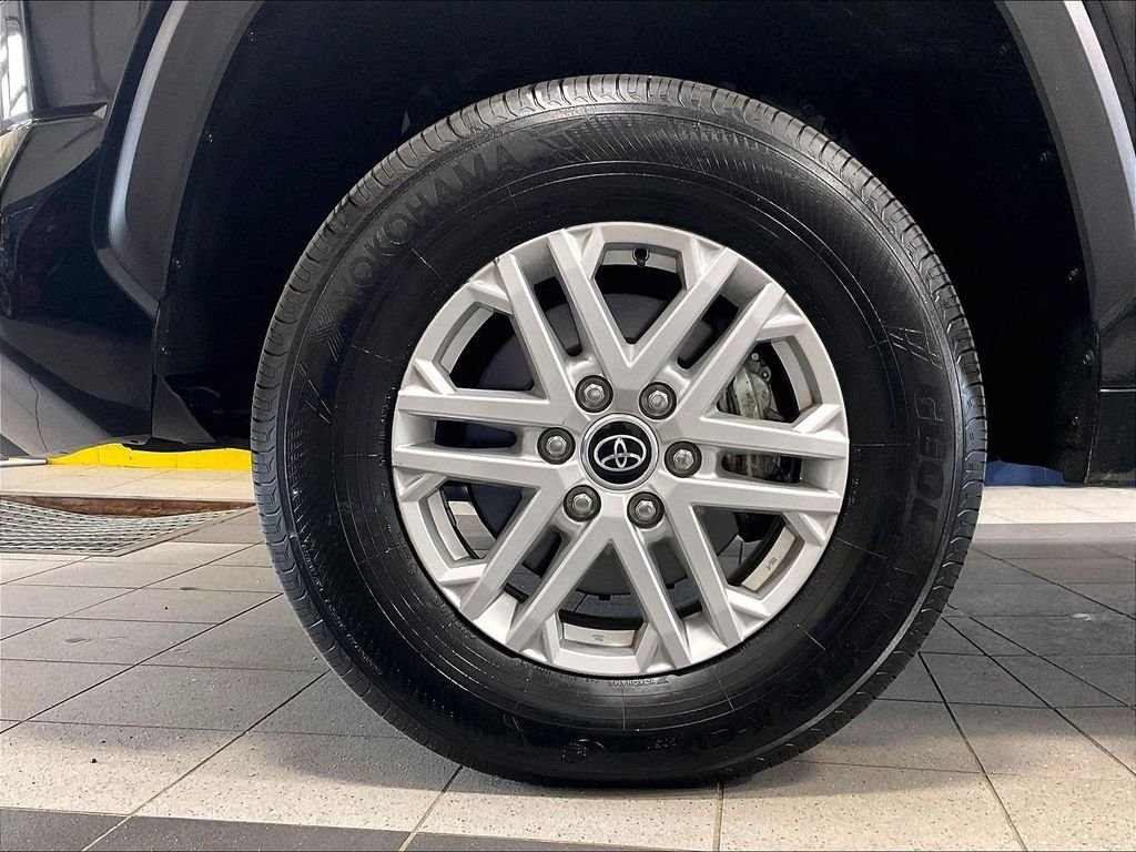Used 2023 Black Toyota SR5 image 7
