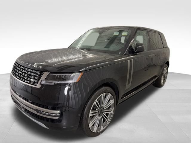 2026 Land Rover Range Rover 4.4 SE LWB 7's photo