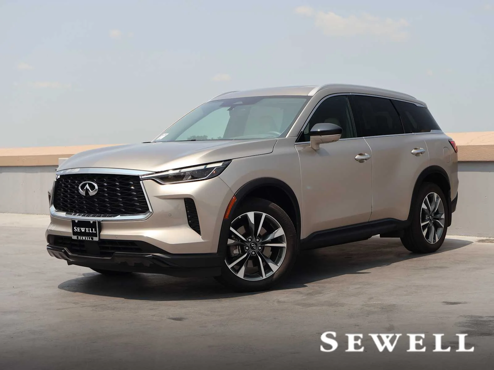 2023 INFINITI QX60 LUXE