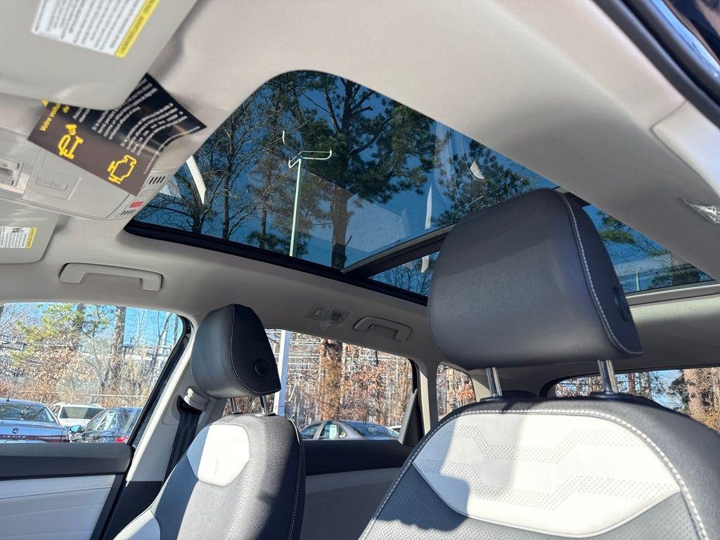 2026 Volkswagen Taos SEL - Photo 17