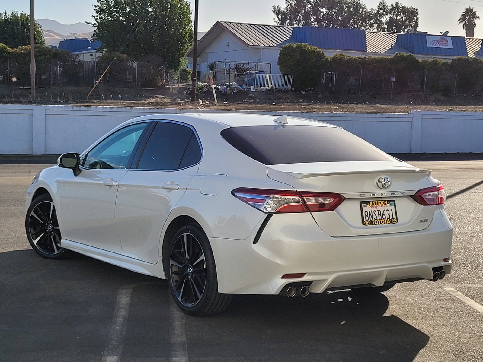 Used 2020 WIND CHILL PEARL Toyota XSE image 6