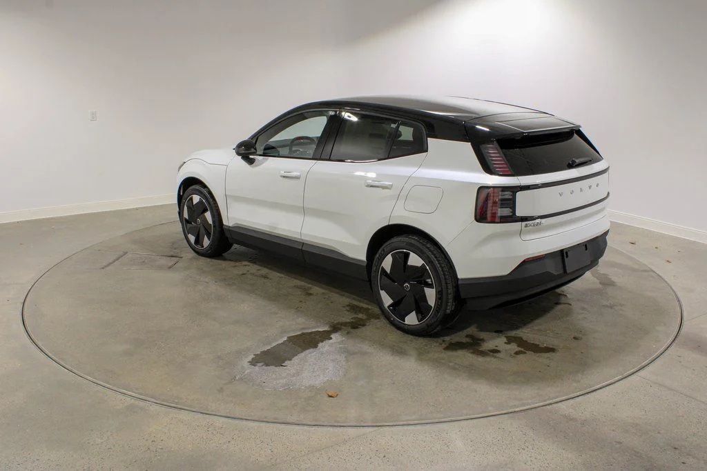 New 2026 Crystal White Volvo Twin Motor Performance Plus image 4