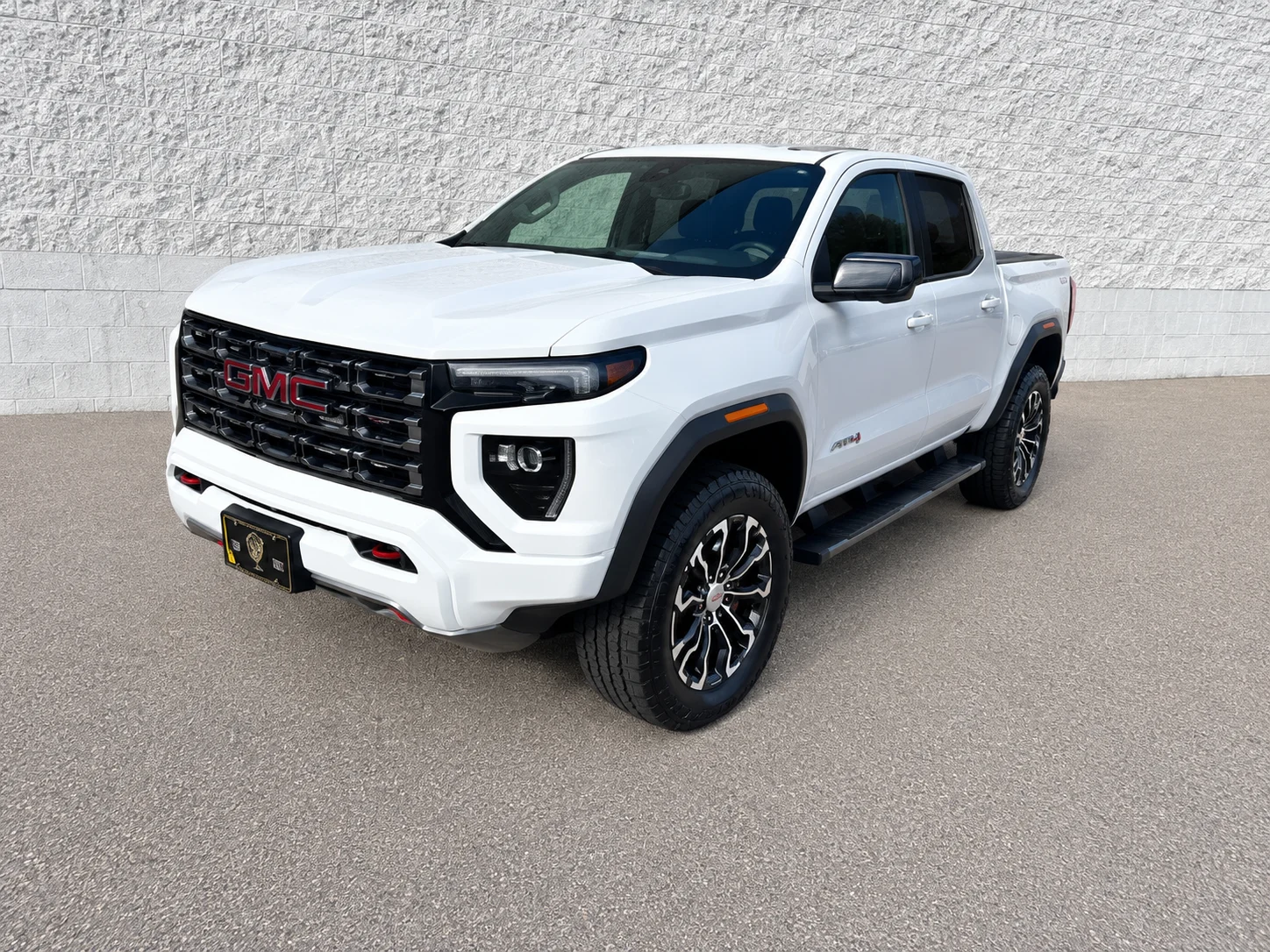 2025 GMC Canyon