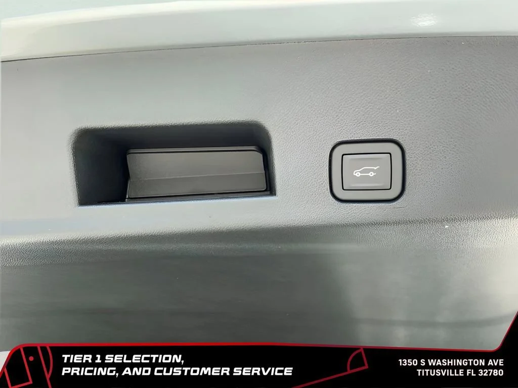New 2026 Sterling Metallic GMC Denali Ultimate image 23