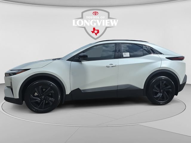 2026 Toyota C-HR SE - Photo 2