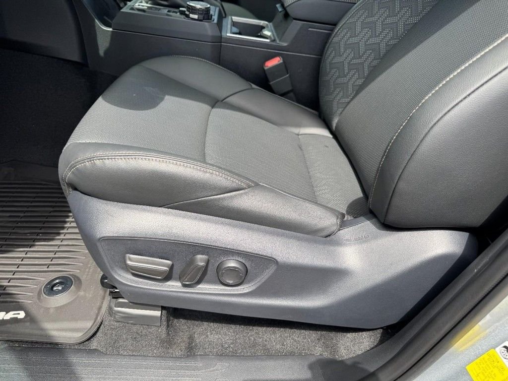 2026 Toyota Tacoma Limited - Photo 13