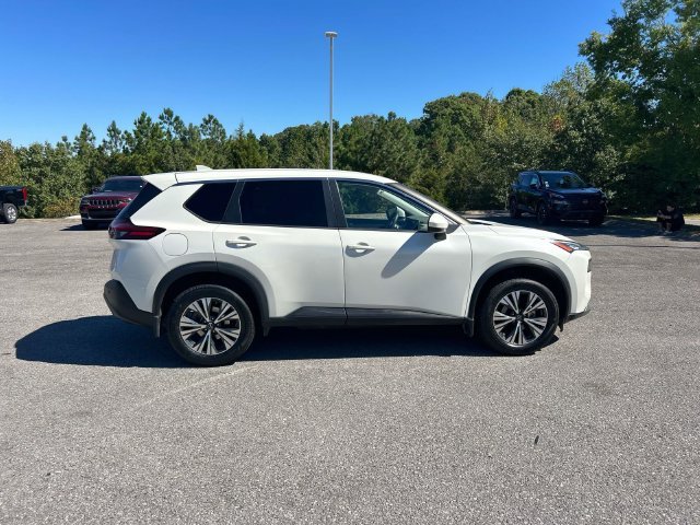 Used 2023 White Nissan SV image 2