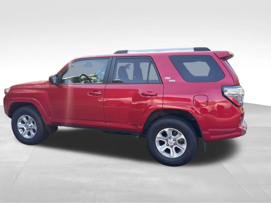 Used 2021 Bk Toyota SR5 image 20