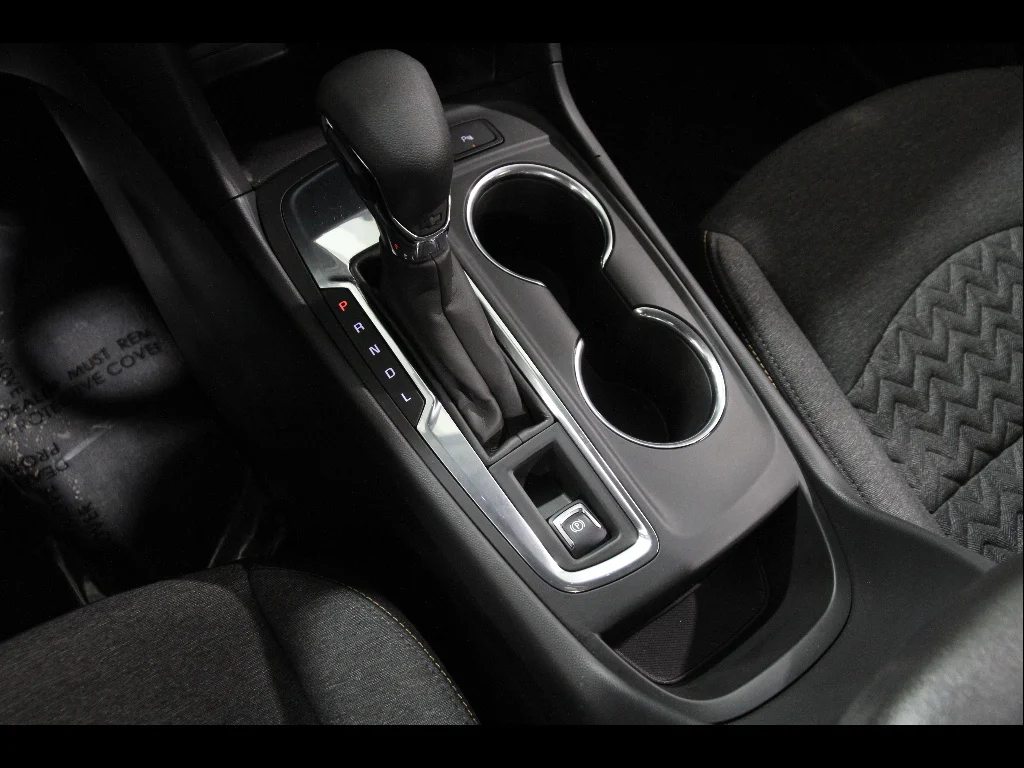2024 Chevrolet Equinox LT - Photo 16