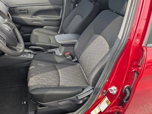 New 2026 Red Mitsubishi ES image 21