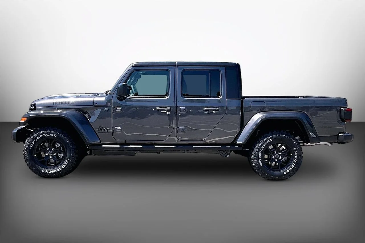 New 2026 Granite Crystal Metallic Clearcoat Jeep Willys image 5