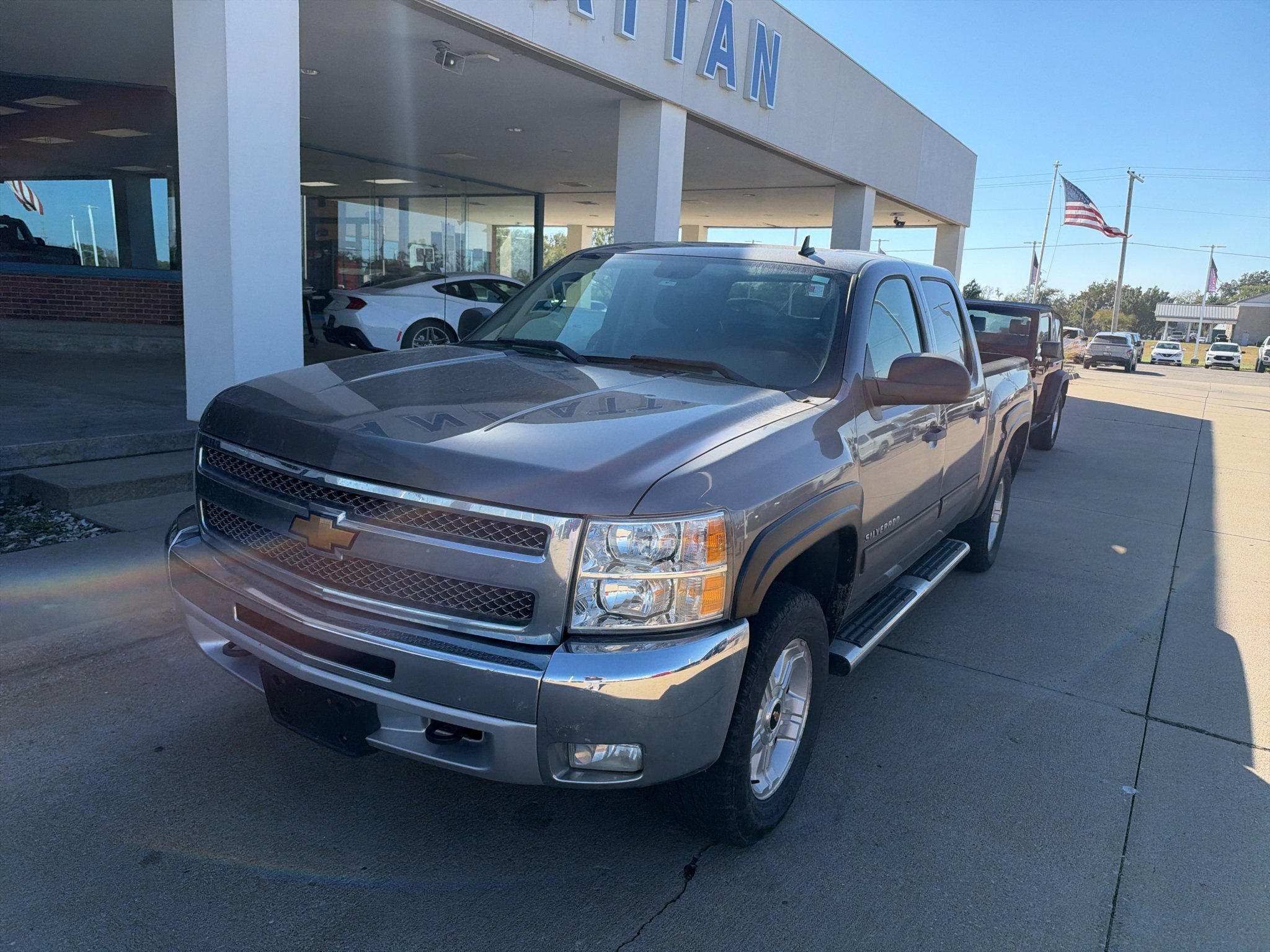 Used 2012 Chevrolet Silverado 1500 LT with VIN 3GCPKSE73CG283830 for sale in Manhattan, KS