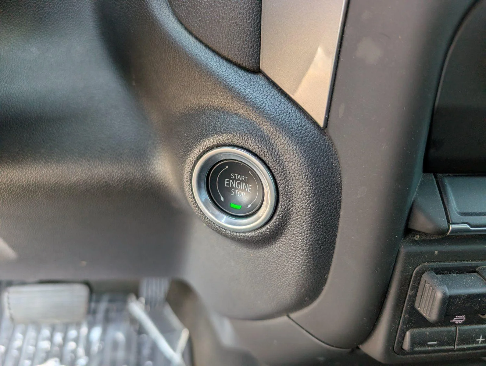 Used 2025 Black Chevrolet Custom Trail Boss image 20