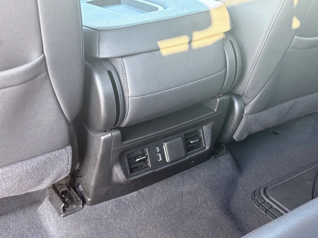 Used 2025 Sterling Metallic GMC SLT image 23