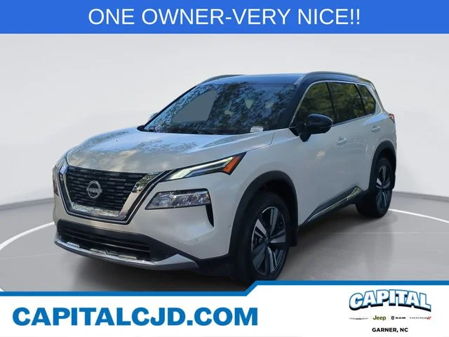 Used 2023 White Nissan Platinum image 1