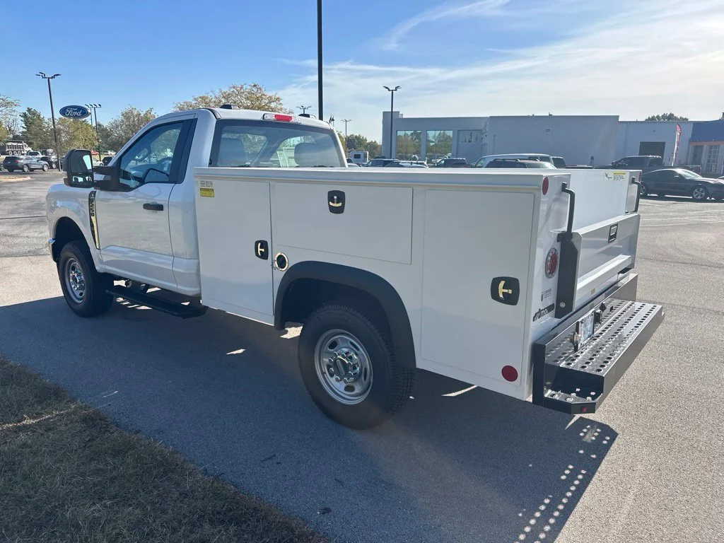 New 2026 White Ford XL image 5
