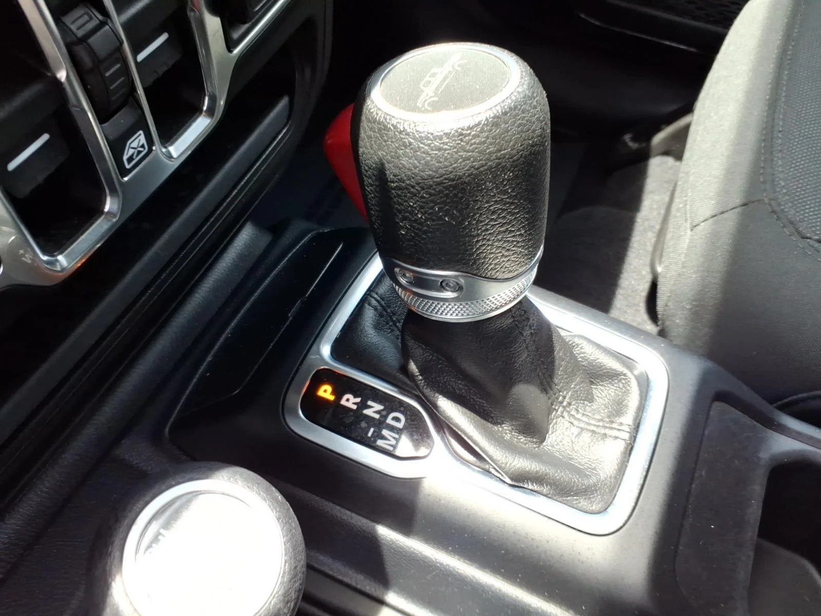 Used 2023 Black Clearcoat Jeep Sport S image 8