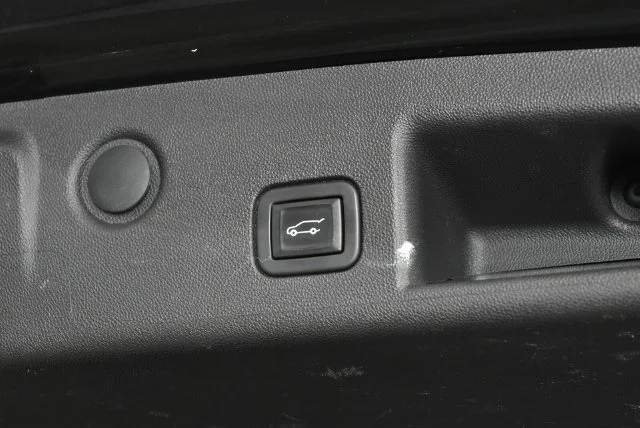 Used 2021 Black Chevrolet LT image 40
