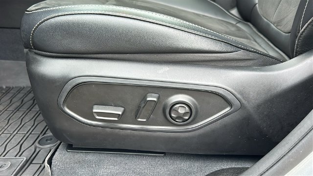 2023 Jeep Grand Cherokee L Altitude - Photo 10