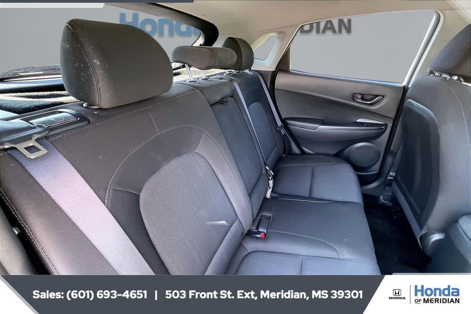Used 2022 Lunar White Hyundai SEL image 20