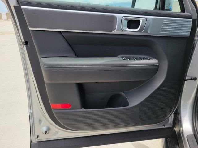 New 2027 Silver Hyundai SEL FWD image 12