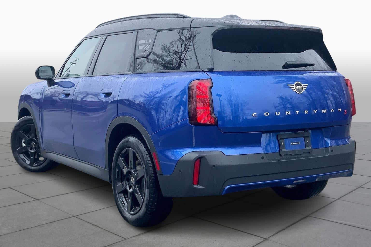 New 2026 Blazing Blue Metallic MINI Oxford Edition image 12
