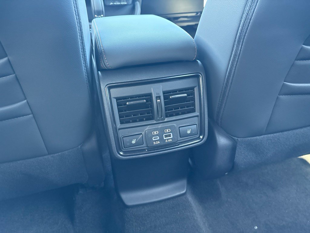 New 2026 DAYBREAK BLUE PEARL Subaru Touring image 25