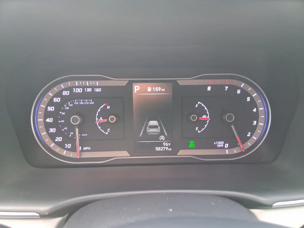 Used 2024 Silver Hyundai SEL image 23